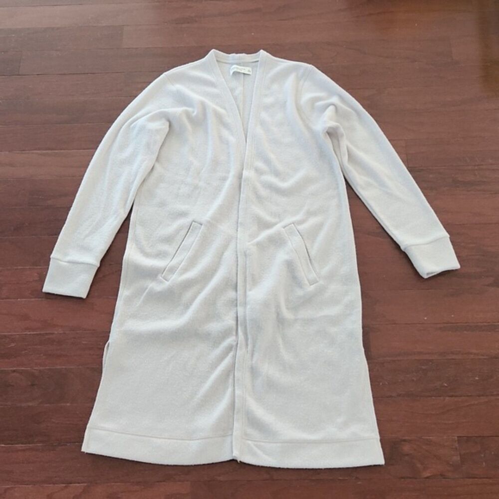 Abercrombie & Fitch Cream Cardigan